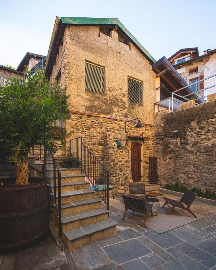 Al Molo 5 - Margaritaville Oliveto Lario Eksteriør billede
