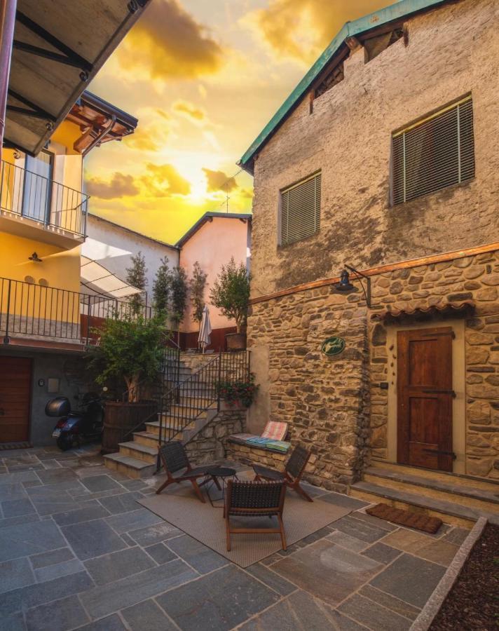 Al Molo 5 - Margaritaville Oliveto Lario Eksteriør billede